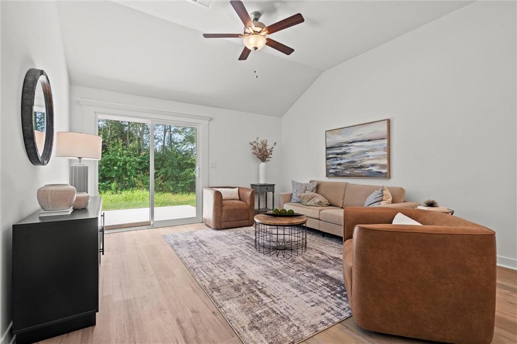 Homes for Sale in Kansas City, MO 64154 | 9308 N Lenox Street