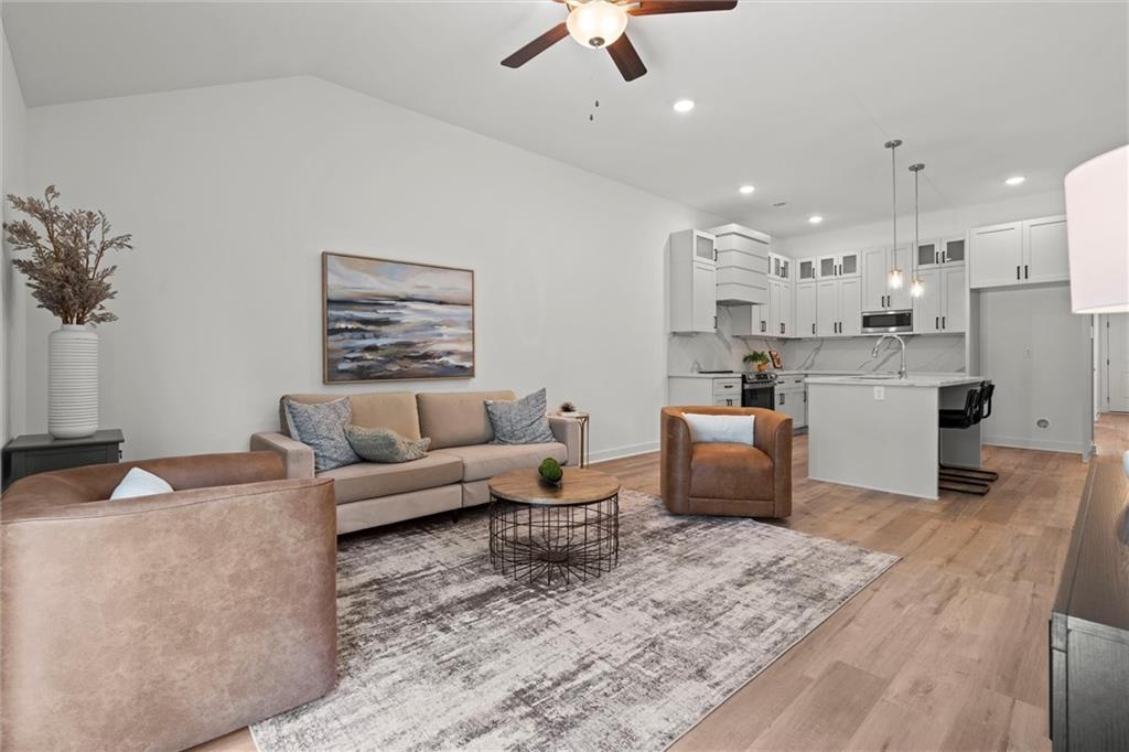 Homes for Sale in Kansas City, MO 64154 | 9308 N Lenox Street