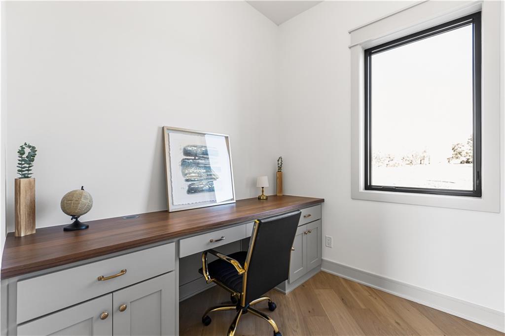 Homes for Sale in Parkville, MO 64152 | 7515 NW Fawn Circle