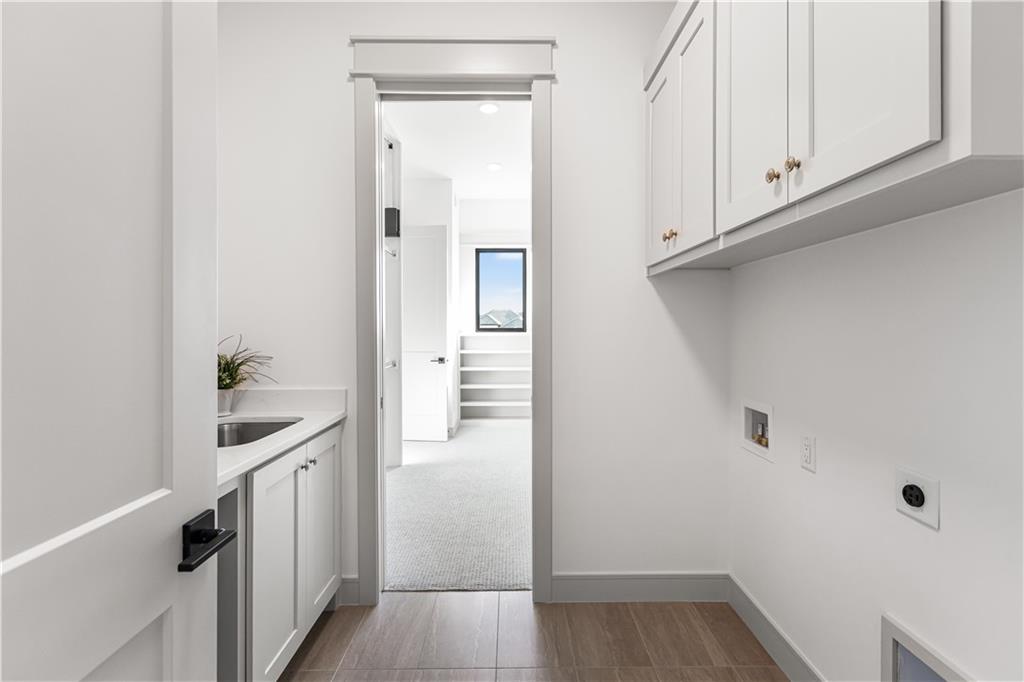 Homes for Sale in Parkville, MO 64152 | 7515 NW Fawn Circle