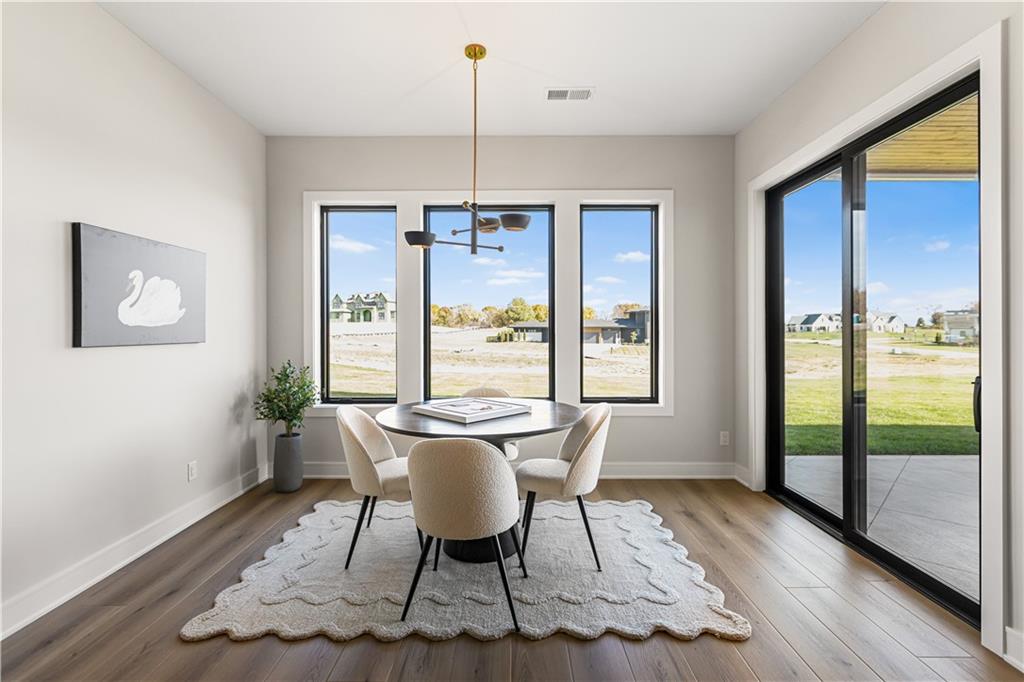 Homes for Sale in Parkville, MO 64152 | 7515 NW Fawn Circle