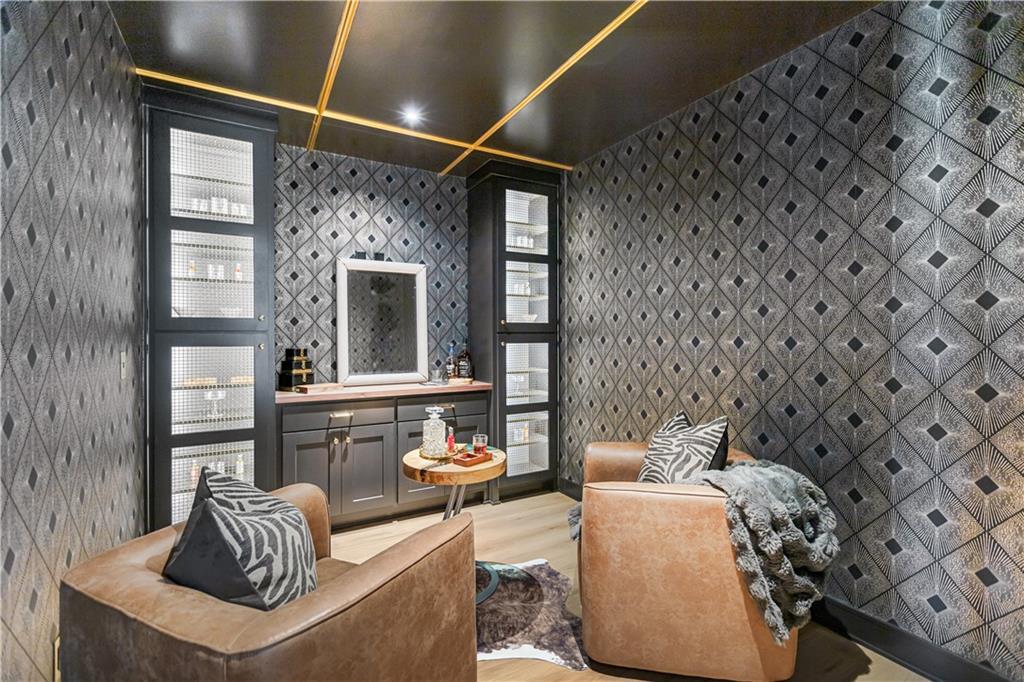 Homes for Sale in Parkville, MO 64152 | 7515 NW Fawn Circle