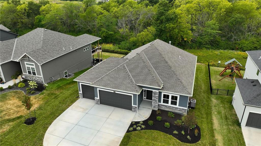 Homes for Sale in Kansas City, MO 64155 | 10504 N Mulberry Street