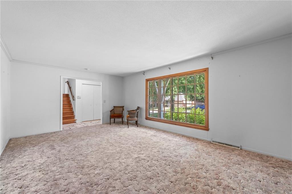 Homes for Sale in Gladstone, MO 64119 | 3511 NE 61st Terrace