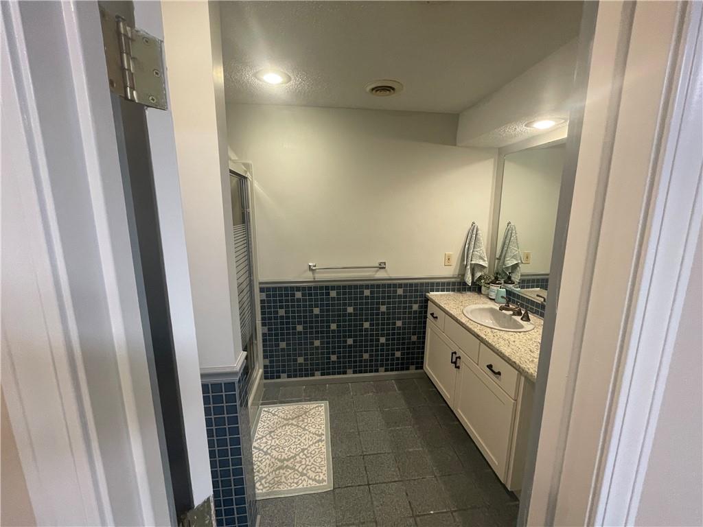 Homes for Sale in Kansas City, MO 64116 | 4420 NW Wildwood Drive