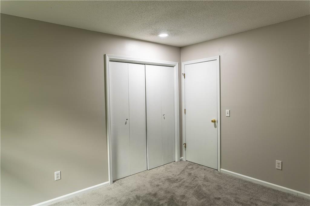 Homes for Sale in Parkville, MO 64152 | 5710 NW Raintree Drive