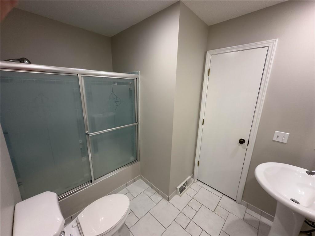 Homes for Sale in Parkville, MO 64152 | 5710 NW Raintree Drive