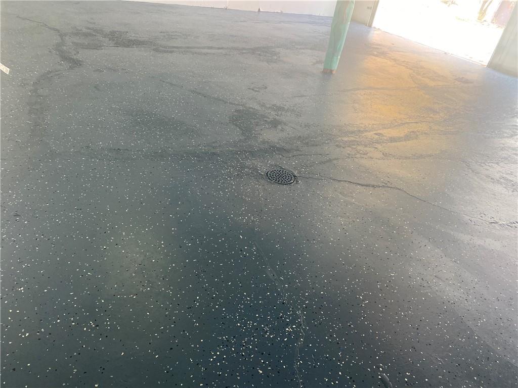 Homes for Sale in Parkville, MO 64152 | 5710 NW Raintree Drive