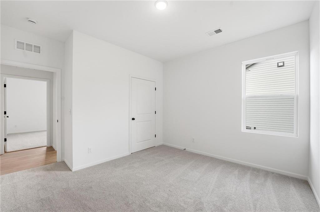 Homes for Sale in Kansas City, MO 64154 | 3012 NW 95th Terrace