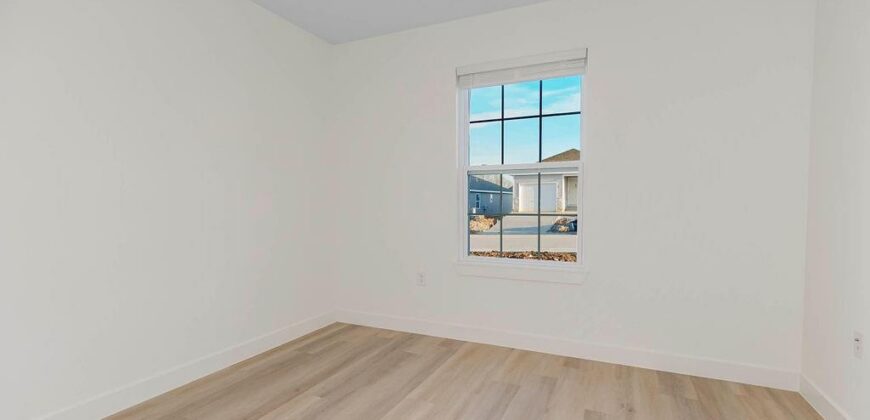 Homes for Sale in Kansas City, MO 64154 | 3827 NW 93rd Street