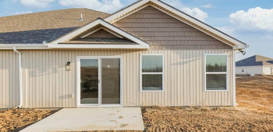 Homes for Sale in Kansas City, MO 64154 | 3827 NW 93rd Street