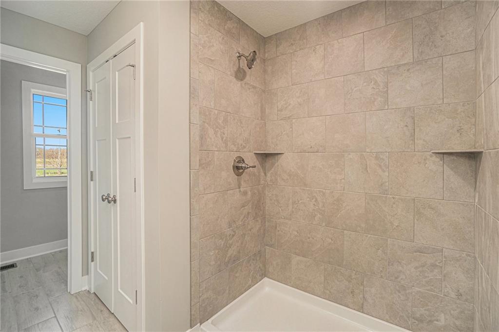 Homes for Sale in Excelsior Springs, MO 64024 | 12402  Morgan Street