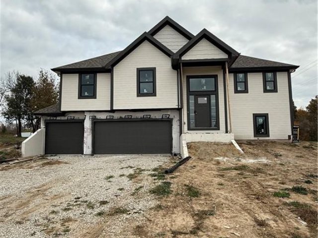 Homes for Sale in Excelsior Springs, MO 64024 | 12402  Morgan Street