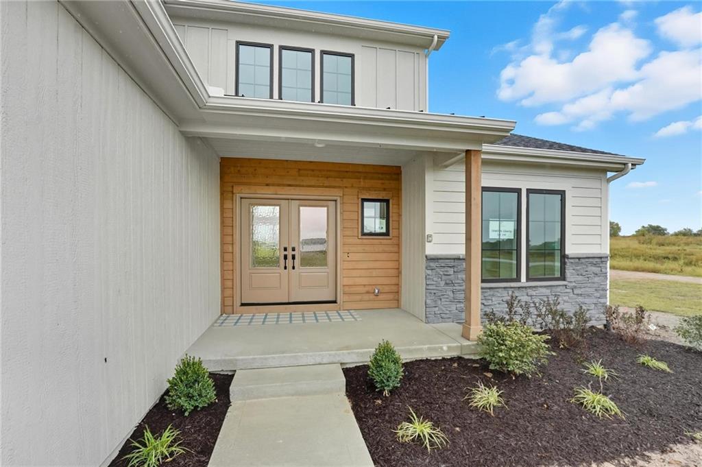 Homes for Sale in Kansas City, MO 64155 | 10407 N Liberty Street