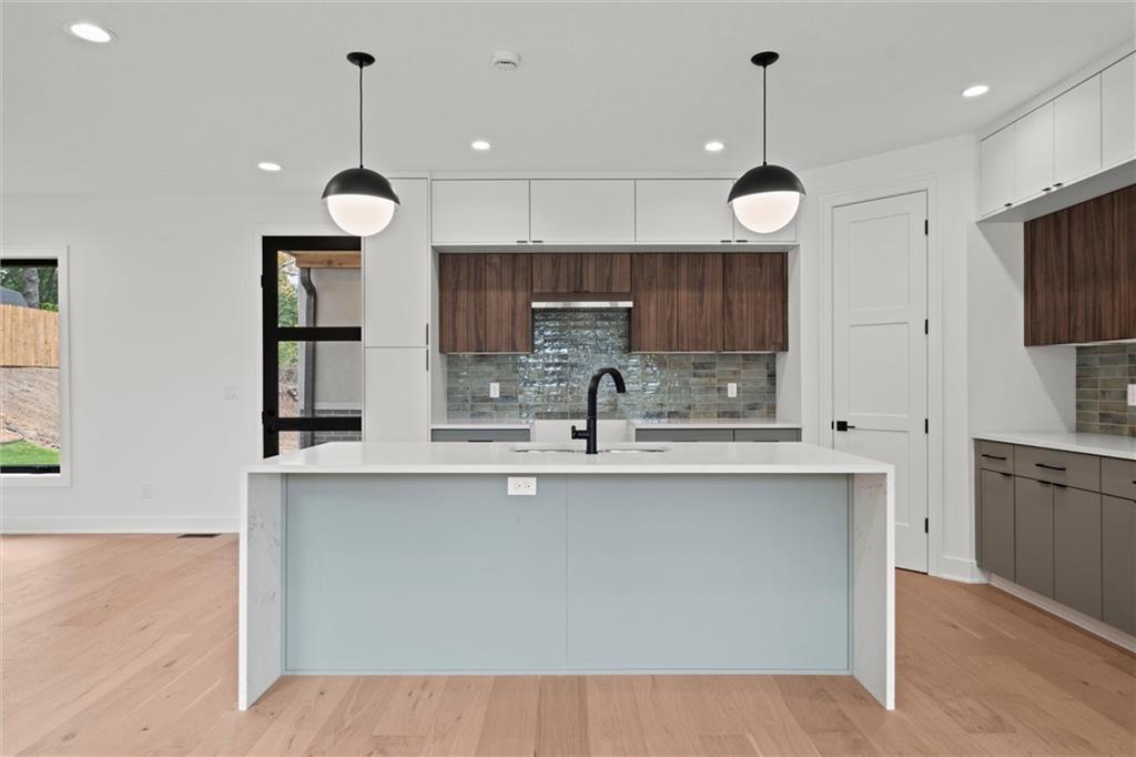 Homes for Sale in Kansas City, MO 64154 | 2614 NW 84th Terrace