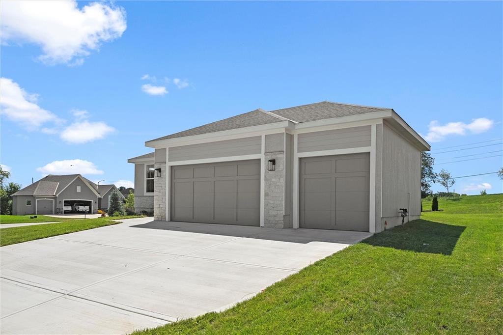 Homes for Sale in Kansas City, MO 64157 | 9845 NE 104th Terrace