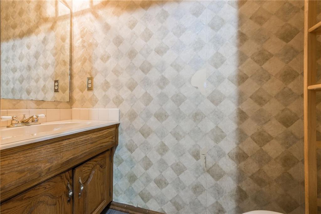 Homes for Sale in Kansas City, MO 64154 | 8605 N Beaman Avenue