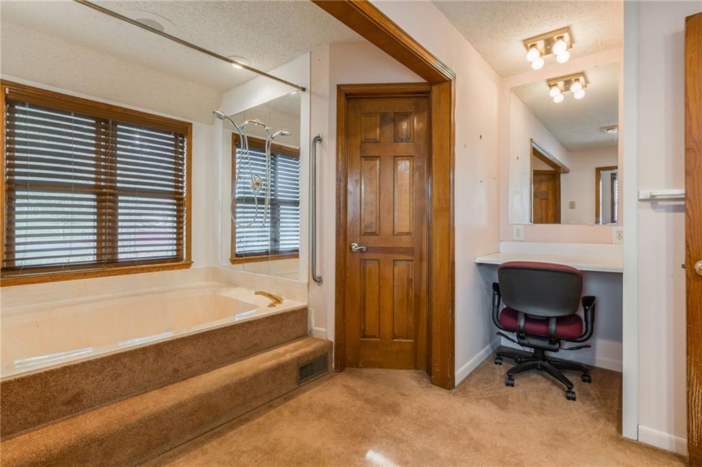 Homes for Sale in Kansas City, MO 64154 | 8605 N Beaman Avenue