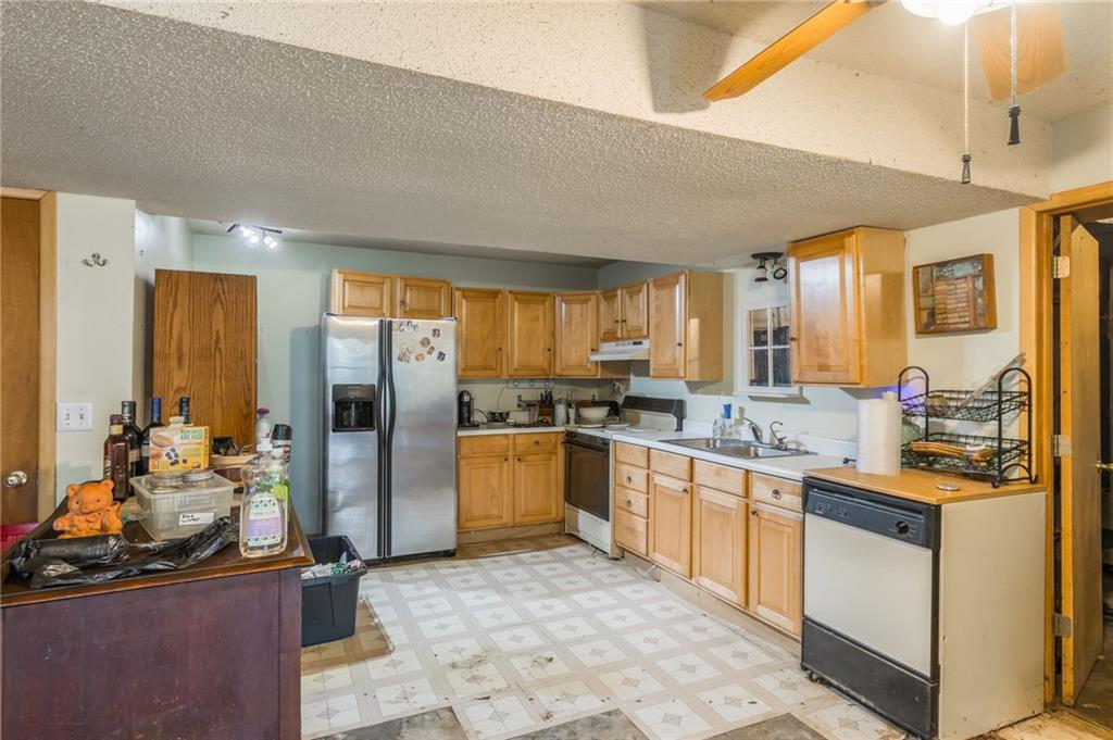 Homes for Sale in Kansas City, MO 64154 | 8605 N Beaman Avenue