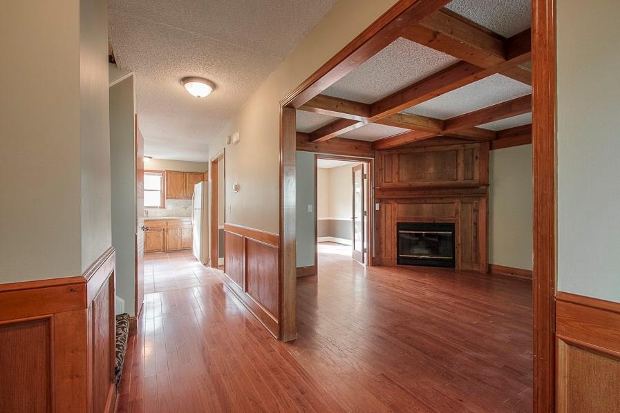 Homes for Sale in Gladstone, MO 64119 | 5835 N College Street