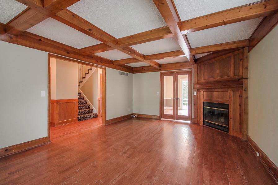 Homes for Sale in Gladstone, MO 64119 | 5835 N College Street