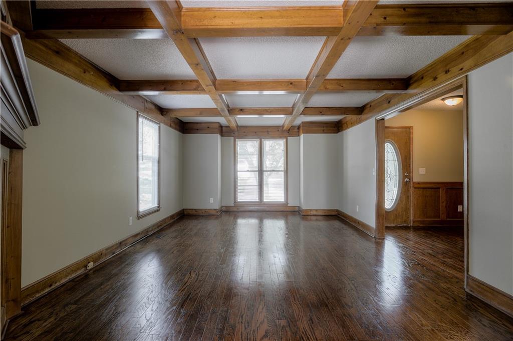 Homes for Sale in Gladstone, MO 64119 | 5835 N College Street