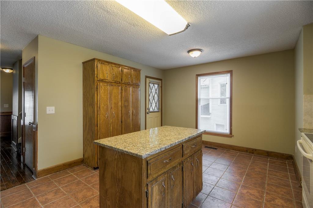 Homes for Sale in Gladstone, MO 64119 | 5835 N College Street