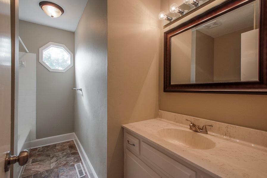 Homes for Sale in Gladstone, MO 64119 | 5835 N College Street