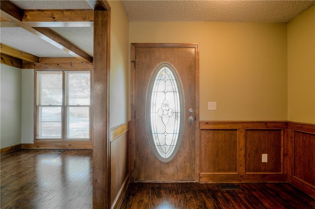 Homes for Sale in Gladstone, MO 64119 | 5835 N College Street