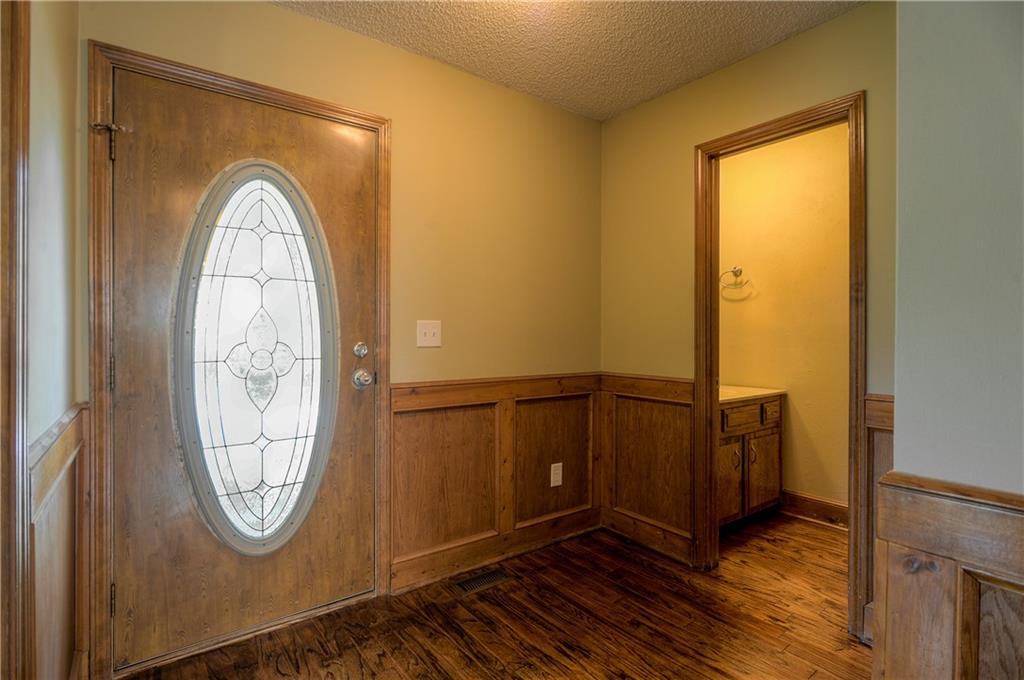 Homes for Sale in Gladstone, MO 64119 | 5835 N College Street