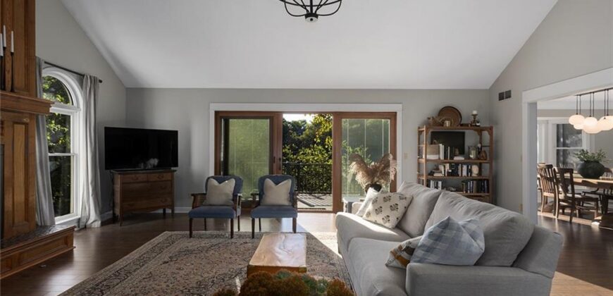 Homes for Sale in Liberty, MO 64068 | 900  Wildbriar Drive