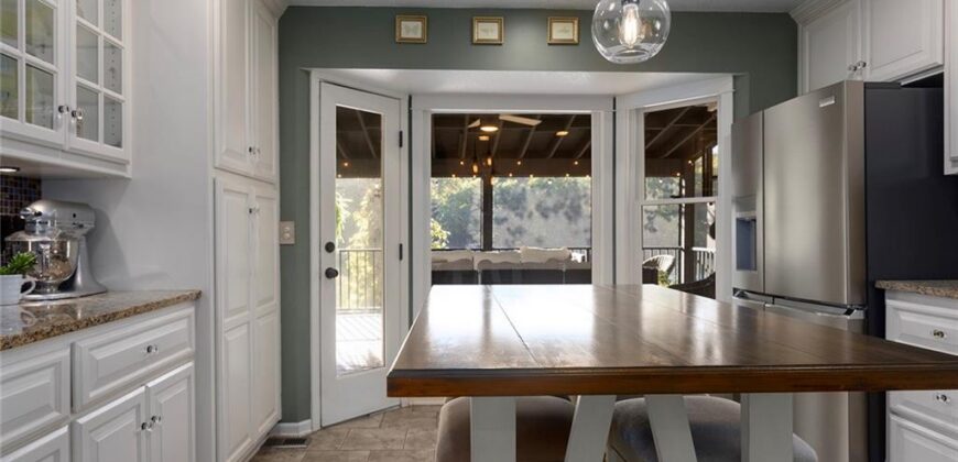 Homes for Sale in Liberty, MO 64068 | 900  Wildbriar Drive