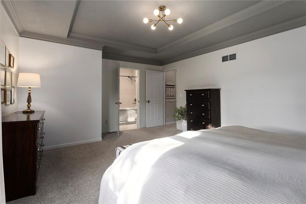 Homes for Sale in Liberty, MO 64068 | 900  Wildbriar Drive