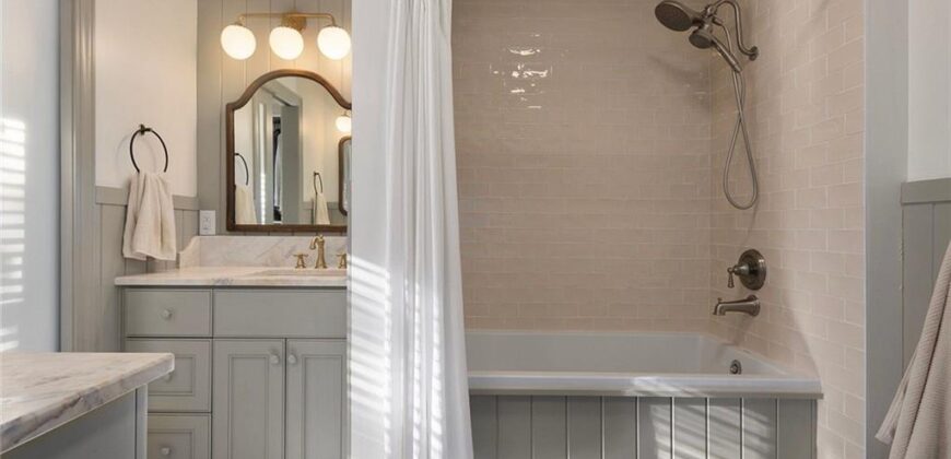 Homes for Sale in Liberty, MO 64068 | 900  Wildbriar Drive