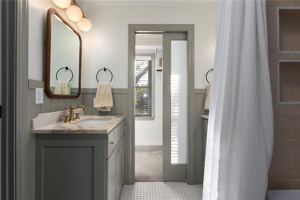 Homes for Sale in Liberty, MO 64068 | 900  Wildbriar Drive