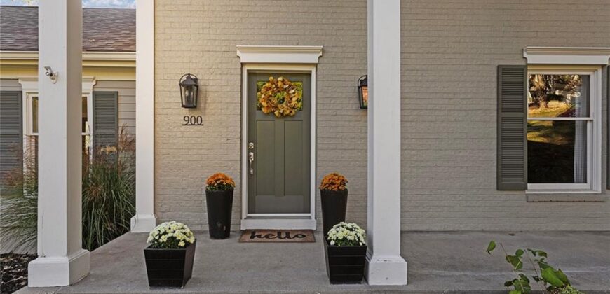 Homes for Sale in Liberty, MO 64068 | 900  Wildbriar Drive