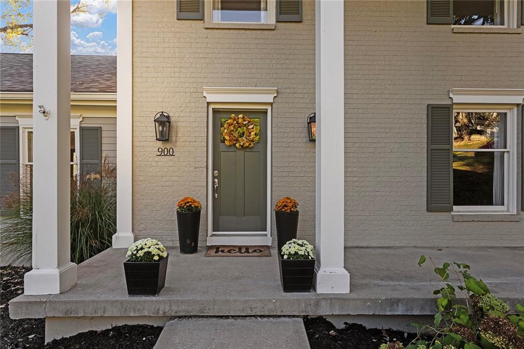 Homes for Sale in Liberty, MO 64068 | 900  Wildbriar Drive