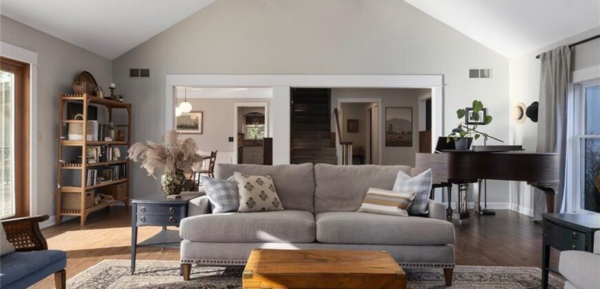 Homes for Sale in Liberty, MO 64068 | 900  Wildbriar Drive