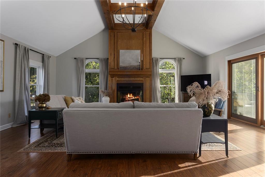 Homes for Sale in Liberty, MO 64068 | 900  Wildbriar Drive