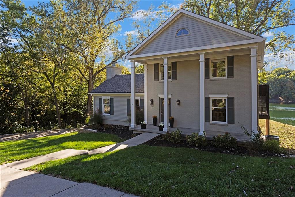 Homes for Sale in Liberty, MO 64068 | 900  Wildbriar Drive