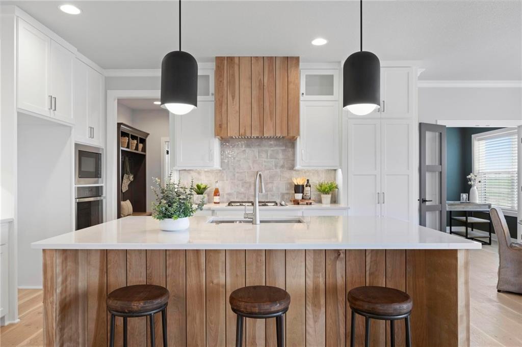 Homes for Sale in Kansas City, MO 64155 | 1516 NW 106th Street