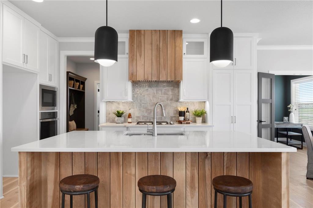 Homes for Sale in Kansas City, MO 64155 | 1516 NW 106th Street