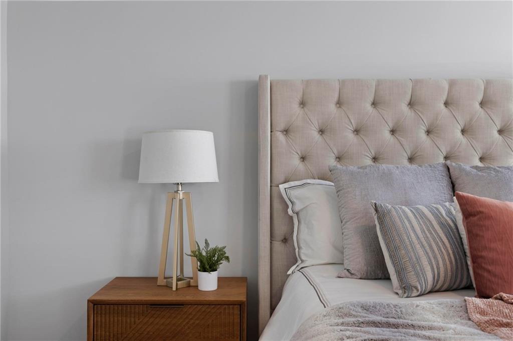 Homes for Sale in Kansas City, MO 64155 | 1516 NW 106th Street