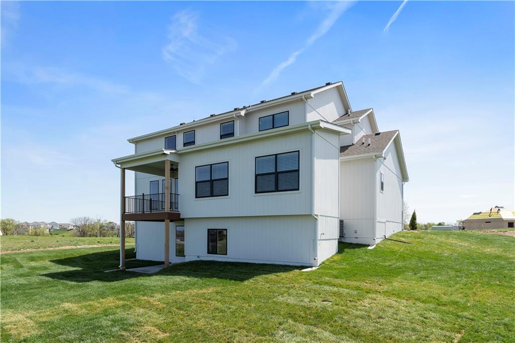 Homes for Sale in Kansas City, MO 64155 | 1516 NW 106th Street