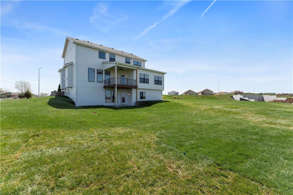 Homes for Sale in Kansas City, MO 64155 | 1516 NW 106th Street