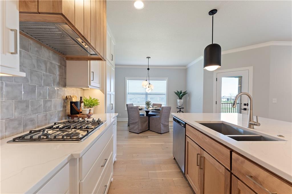 Homes for Sale in Kansas City, MO 64155 | 1516 NW 106th Street