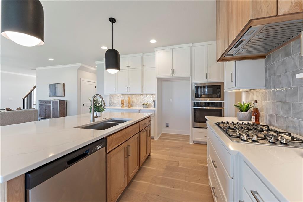 Homes for Sale in Kansas City, MO 64155 | 1516 NW 106th Street