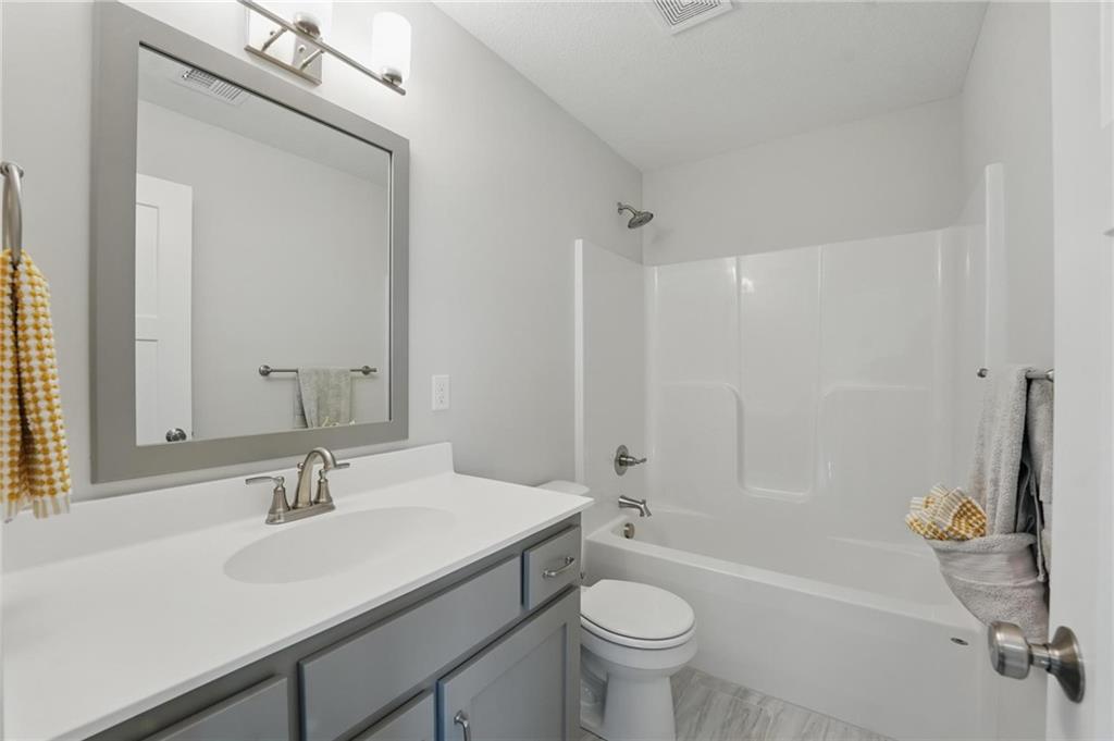 Homes for Sale in Kansas City, MO 64155 | 1312 NW 107th Terrace