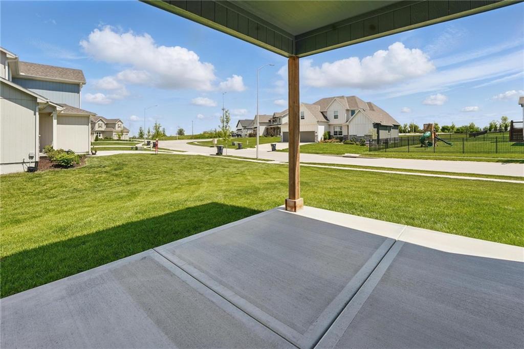 Homes for Sale in Kansas City, MO 64155 | 1312 NW 107th Terrace