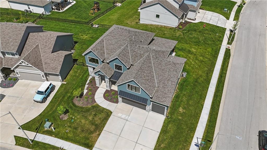 Homes for Sale in Kansas City, MO 64155 | 1312 NW 107th Terrace